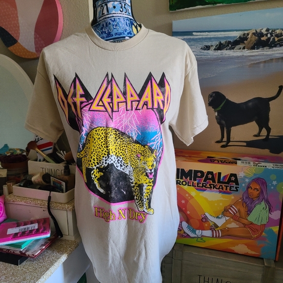 def leopard Tops - Def leppard  band tees